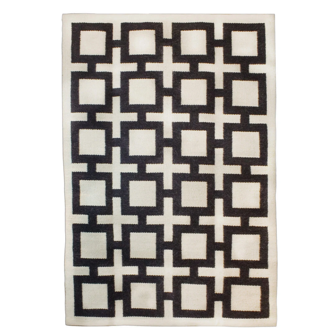 Jonathan Adler UK Nixon Reversible Peruvian Flat Weave Rug Rugs